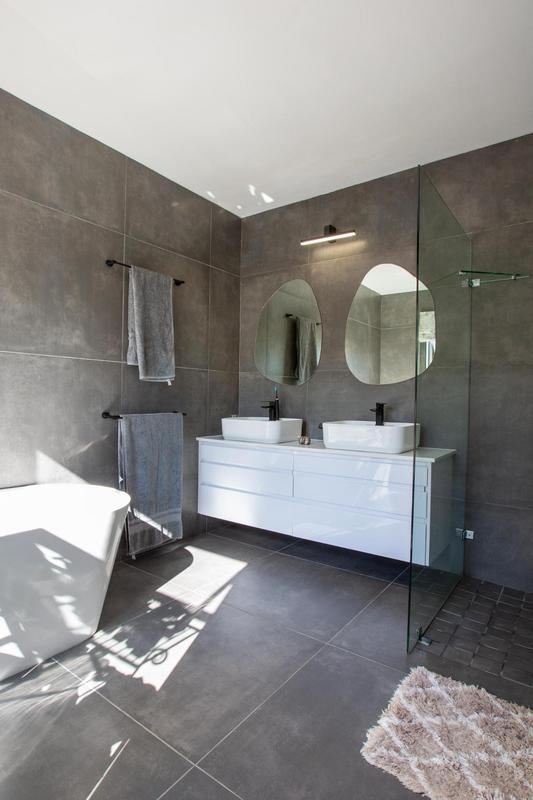 To Let 3 Bedroom Property for Rent in Hout Bay Western Cape